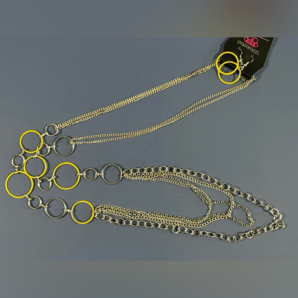 NWT Silver and Yellow Geometric Necklace